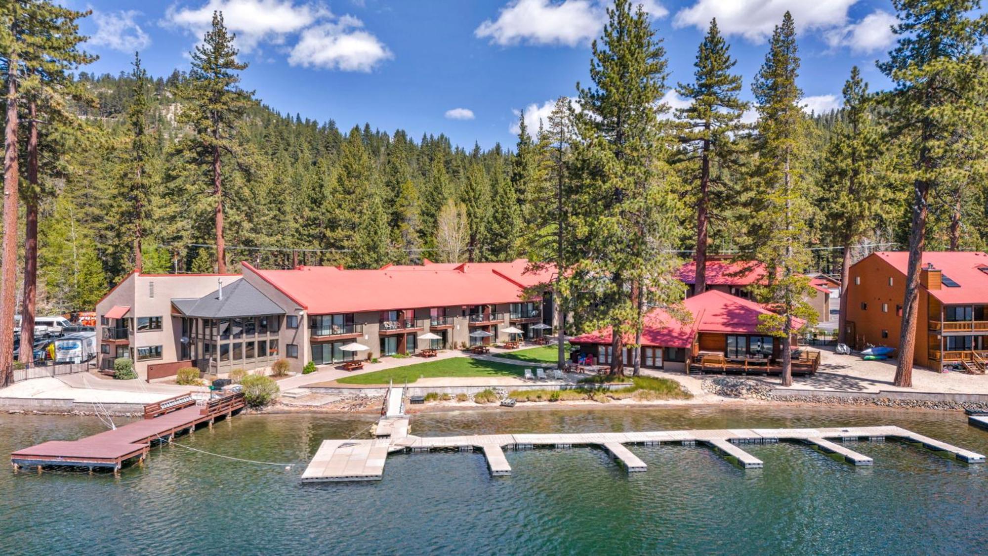 Charming Queen Studio Deluxe W/Balcony #233 At Donner Lake Village Truckee Exterior foto